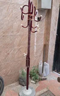 چوب رختی ایستاده