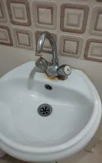 روشویی با کلیه لوازم