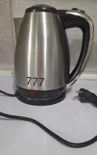 کتری برقی استیل ۲ لیتری 777