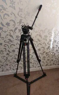 سه پایه جی یانگ