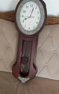 ساعت دیواری سالم