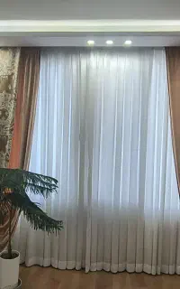 پرده سلطنتی