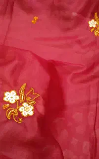 تخفیفات لبه دوزی شال و چادر و لباس کاری با ظرافت