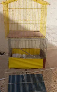 ۳عدد قفس پرنده دانه ۵۰۰ تومان