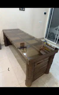 میز چوبی