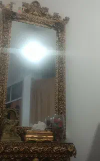 آیینه وکنسول