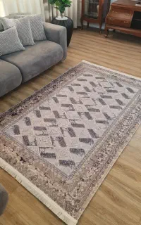 فرشینه.روفرشی کشدار .قالیچه نمدی