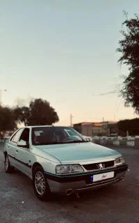 پژو ۴۰۵ نقره ای