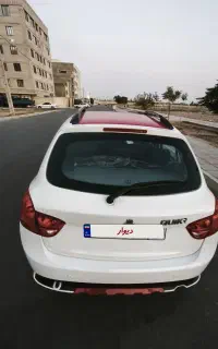 کوییک آر سفید قرمز