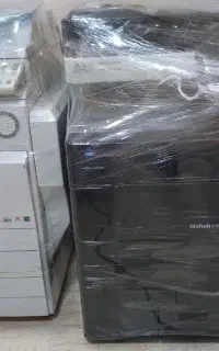 دو تا دسنگاه پرینتر رنگی و سیاه سفید