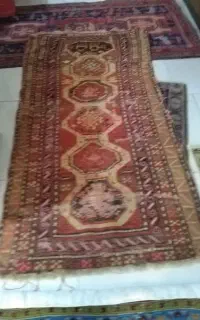 تعداد وسایل  به علت کمبود جا به فروش میرسد