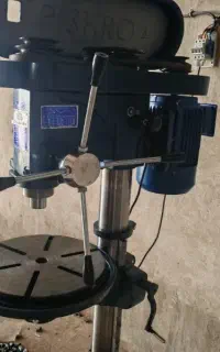 استخدام نیرو ساده و ماهر جهت کار در کارگاه