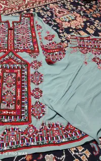 لباس بانو کریمه