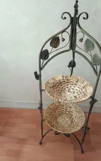 گلیم فرش ضخیم ومحکم‌ درحدنو بفروش میرسد