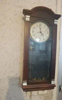 ساعت دیواری