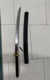 شمشیر کاتانا استفاده نشده به همراه قلاف