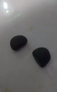 سنگ با جذب بالا مغناطیسی