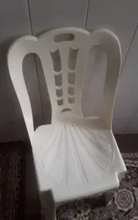 صندلی پلاستیکی