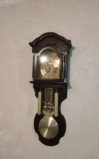ساعت کلاسیک دیواری پنل دار و زنگ دار خارجی قدیمی
