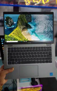 DELL 5420 i5-1145G7 RAM8 DDR4 SSD256NVMe iris Xe