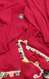 لباس قرمز