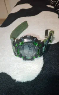 ساعت. Gshock در حد نو