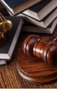 قاضی اسبق/وکیل پایه یک دادگستری