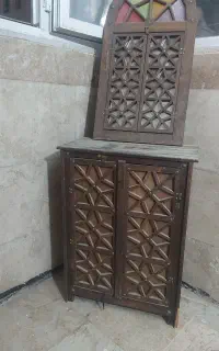 جاکفشی و آینه سنتی بفروش میرسد