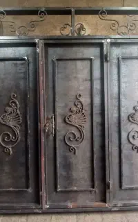جوشکاری سیارعمده و خرده کاری ساخت ونصب انواع درب