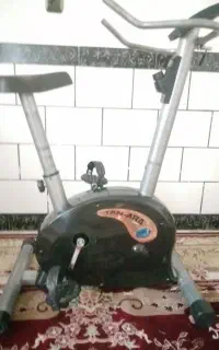 دوچرخه ثابت مارک تن آرا