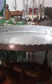 ظرف بزرگ مسی قدیمی 44ساتتی پایه بلند سنگین وزن