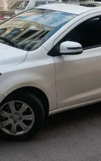 شاهین مدل 401 بی رنگ سانروف دار کمکار