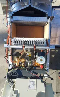 تعمیر و سرویس تعمیرکار پکیج آبگرمکن بخاری..