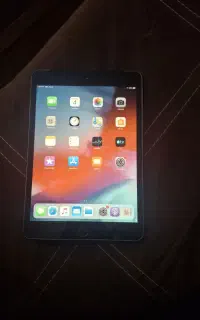 ایپد اپل مینی mini3 درحد نو بدون خط خش