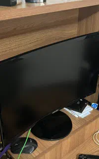 Samsung C24F390