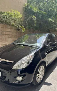 هیوندا i20