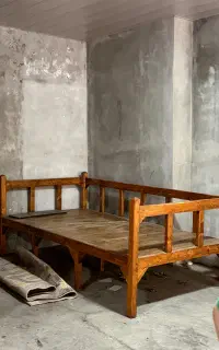 تخت سنتی شاهنشین