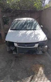 مزدا 323f تصادفی
