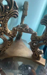 میز بزرگ‌و دوتا عسلی