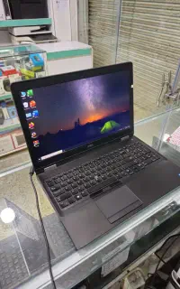 لپتاپ حرفه ای DELL i7 رم ۱۶ ddr4 گرافیک ۲ گیگ مجزا