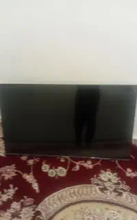 تلوزیون دوو پنل شکسته