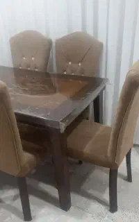 میز نهار خوری