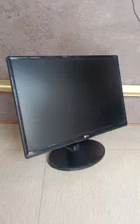 مانیتور  LED IPS LG