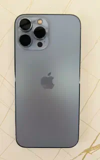آیفون ۱۳پرومکس بدون‌نقطه