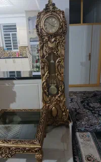 ساعت ایستاده