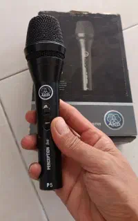 میکروفن حرفه ای AKG