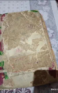 دعانویس ارمنی هستم با کتابهای هزارساله
