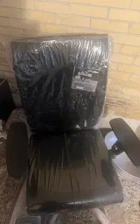 صندلی اداری نو ۸ تومن