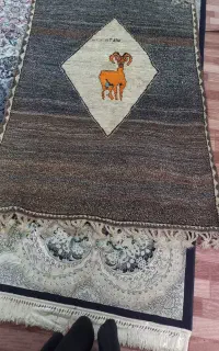 قالی دست بافت