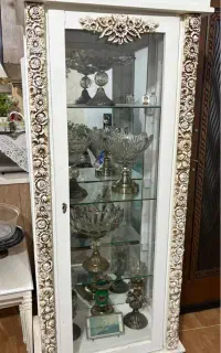 ویترین ۳ طبقه در حد نو بدون شکستگی